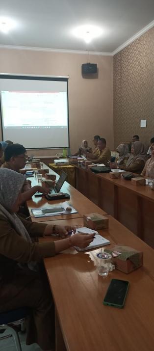 Rapat Persiapan Validasi Dokumen Pendukung Penilaian Indeks Efektifitas