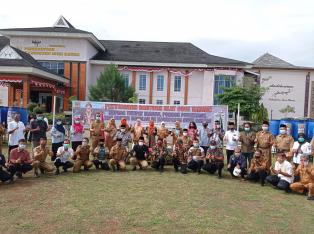 PENYERAHAN BANTUAN ALAT CUCI TANGAN KEPADA TEMPAT IBADAH, PONDOK PESANTREN, DAN RUMAH SEKOLAH SE KAB